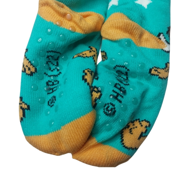 🥳 FREE with purchase- Flintstone Sherpa lined gripper bottom slipper socks - Picture 5 of 7